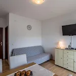 Komplex Oliva Mit Pool Und Grossem Garten By Interhome Prázdninový dům Stari Grad (Hvar)